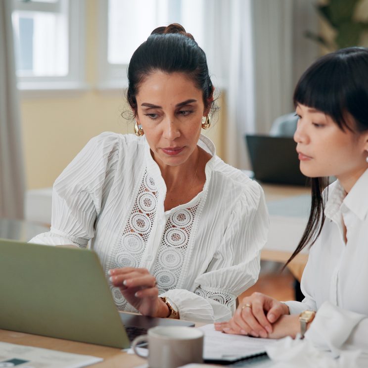 Consultant providing fractional employee relations support